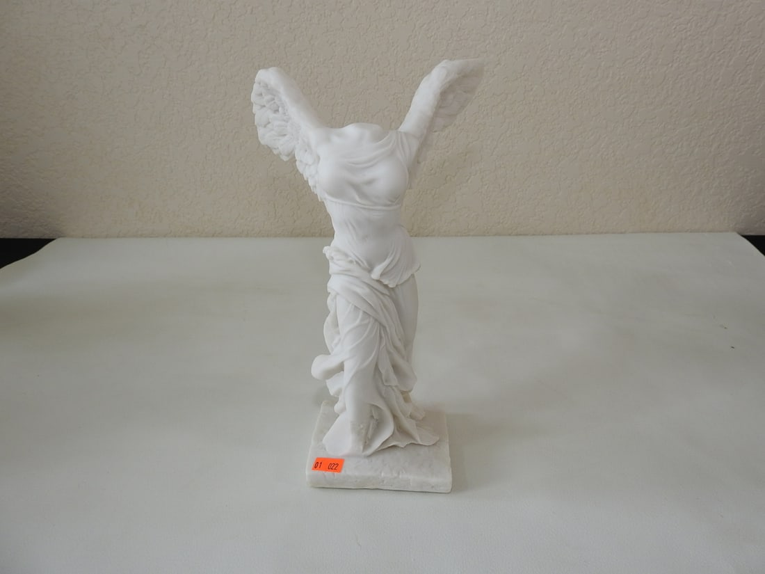 Classical Nike of Samothrace Statue: Top Land Trading Myths and Legends line classical statue depicting Nike of Samothrace. Approx. 10.5 x 6 x 5.5 in.