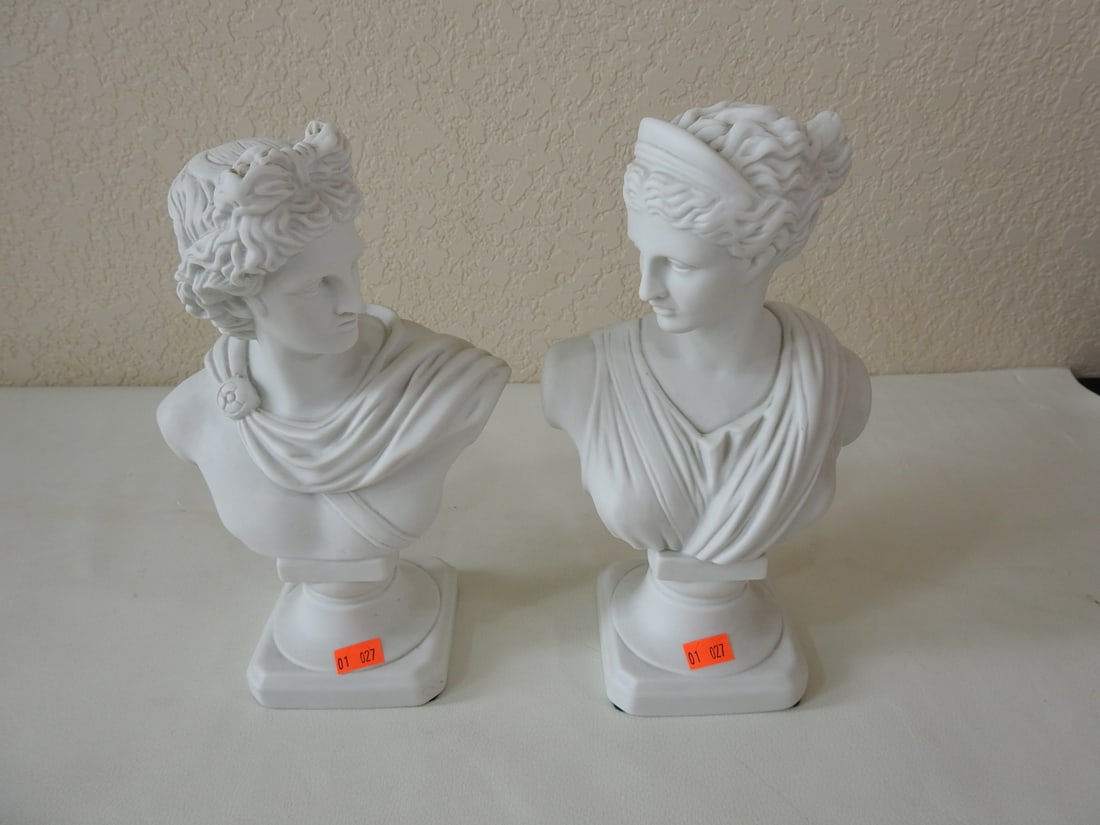 Andrea by Sadek Apollo and Artemis Busts Set: Vintage Andrea by Sadek Apollo and Artemis bust statues. Measured as a set. Approx. 9.25 x 6 x 3.5 in.