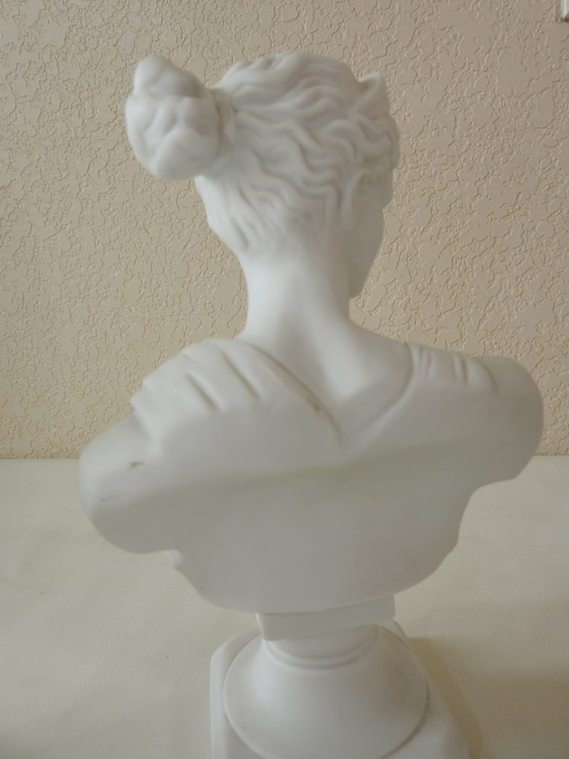 Andrea by Sadek Apollo and Artemis Busts Set - 7
