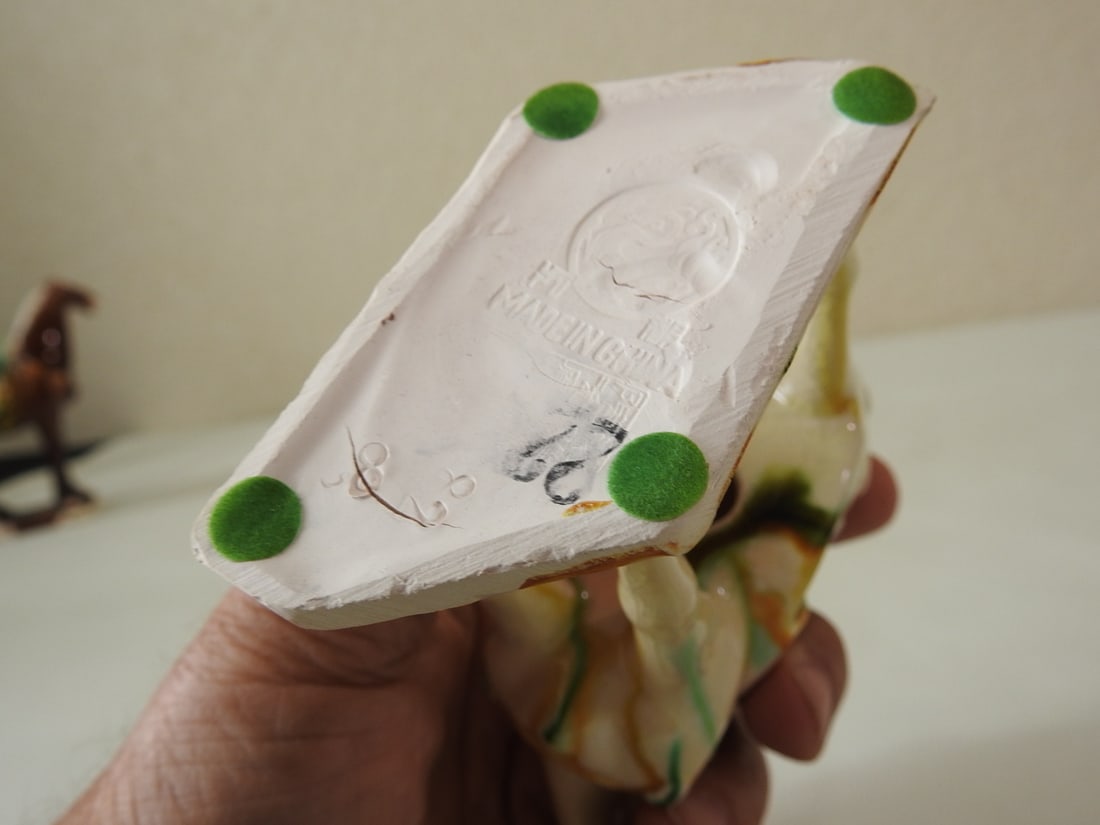 Majolica Style Off-White Tang Horse Figurine - 5