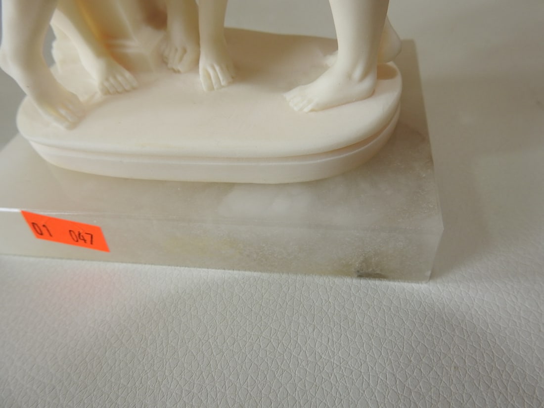 The Three Graces Figural Statue - 8