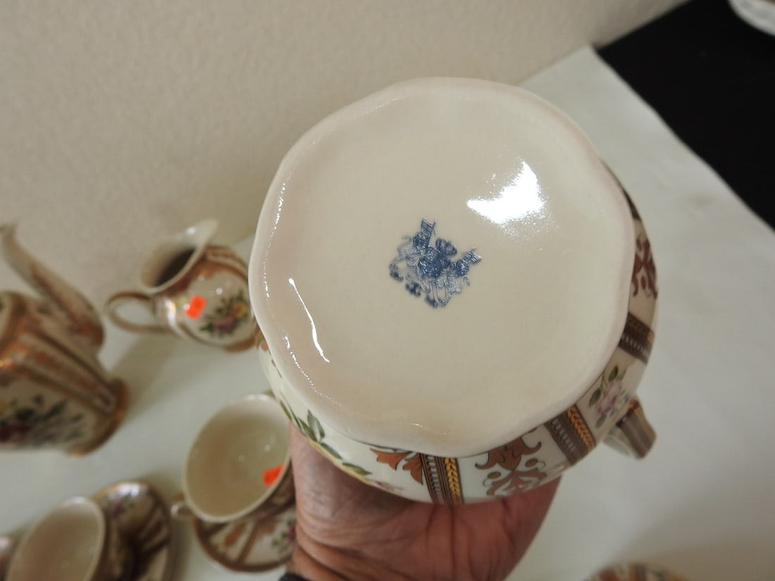 Vintage Porcelain 9-Piece Tea / Coffee Set - 8