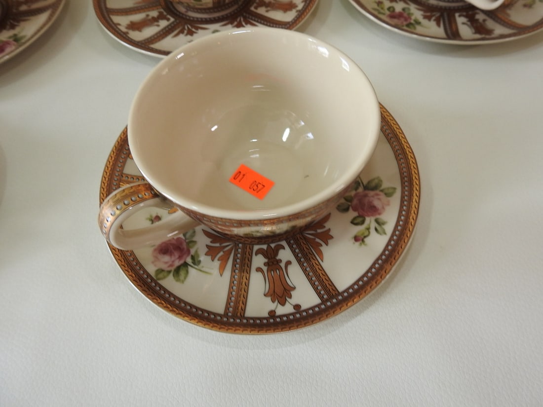 Vintage Porcelain 9-Piece Tea / Coffee Set - 2
