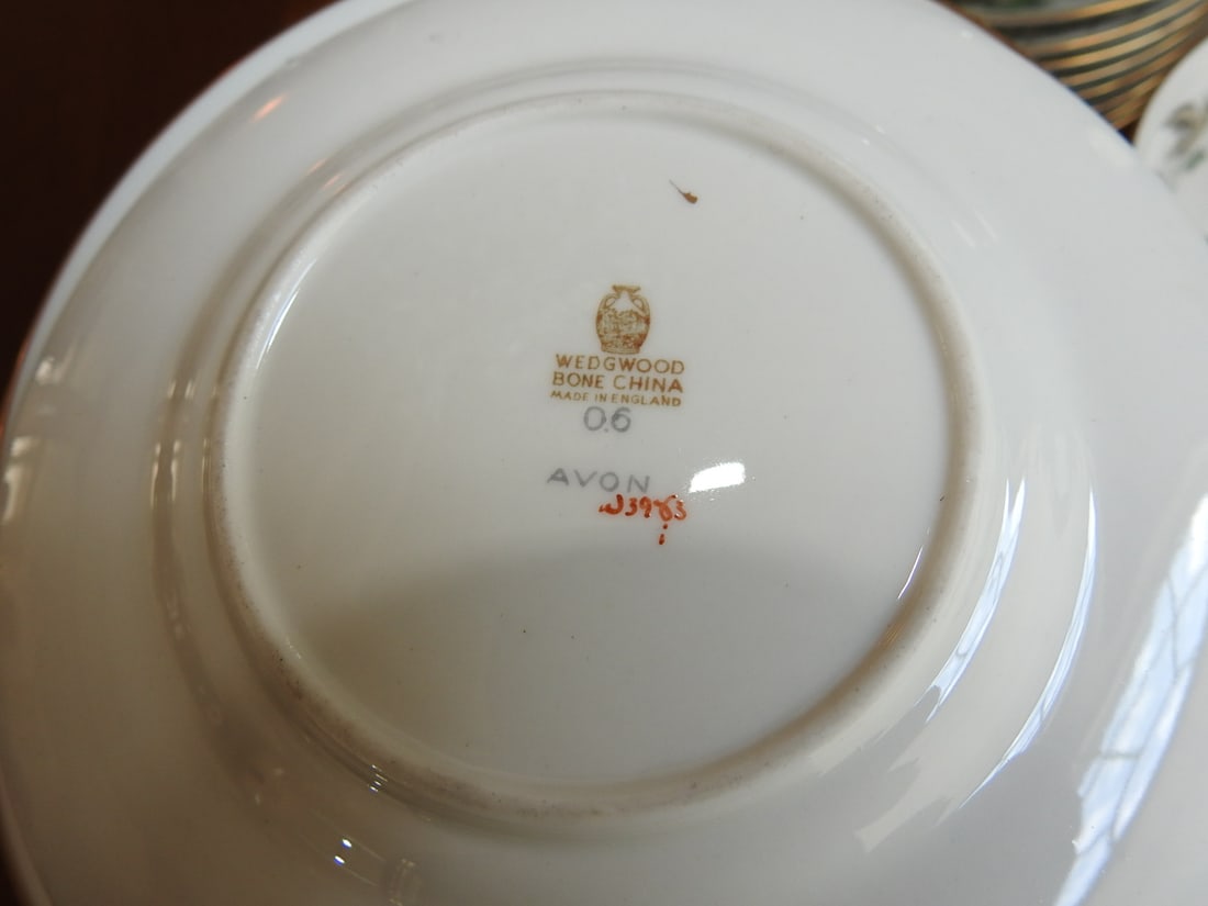 Wedgwood Avon Bone China Dinnerware Set, 57 Pieces - 4