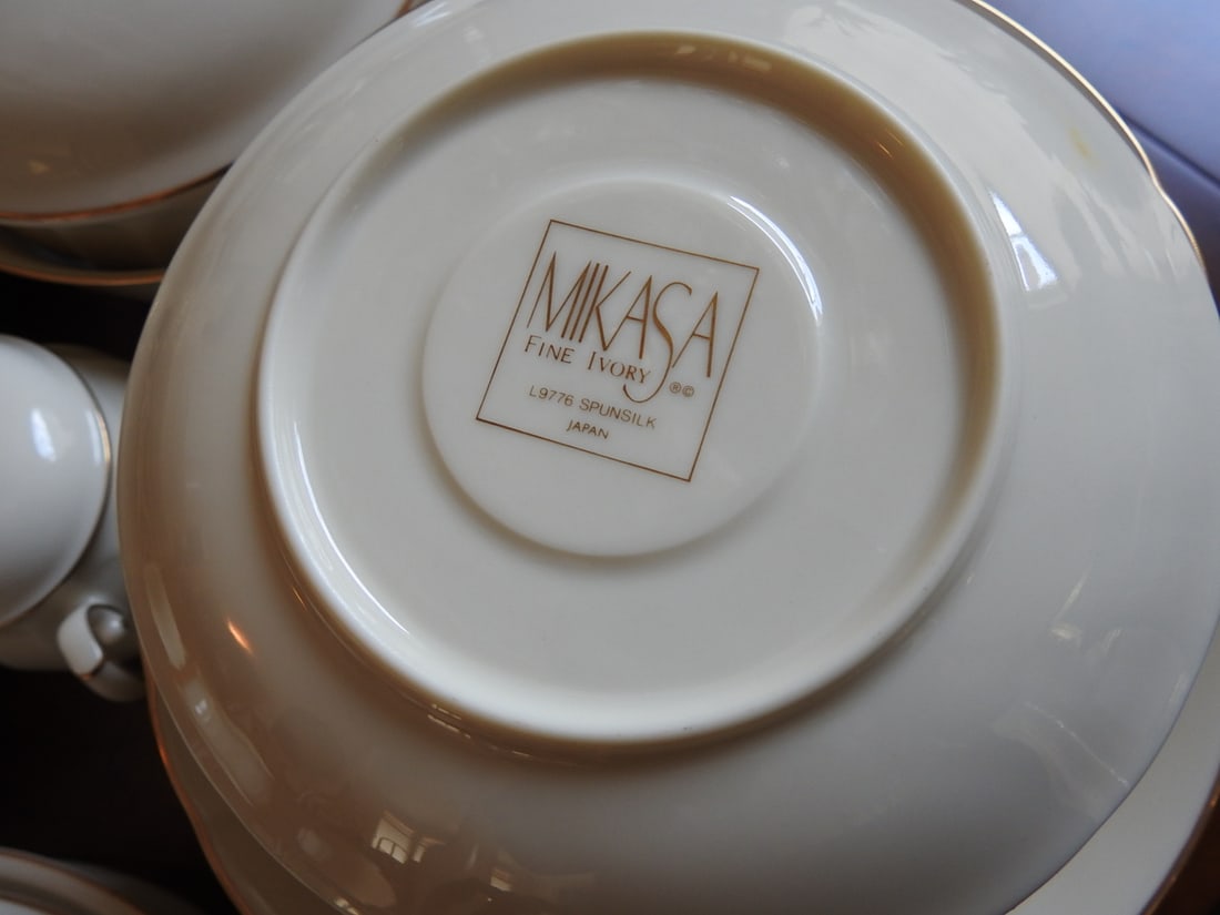 Mikasa Spunsilk Fine Ivory Porcelain Dinnerware Set, 49 Pieces - 2