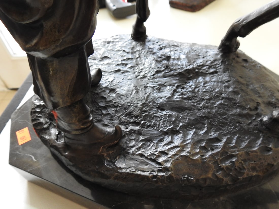 Bronze Arabian Man Assisting Woman Statue - 12