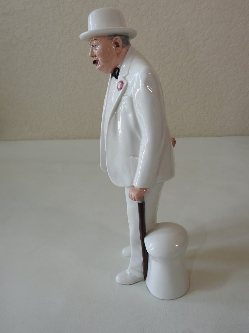 Vintage Porcelain Man in White Suit Figurine - 2
