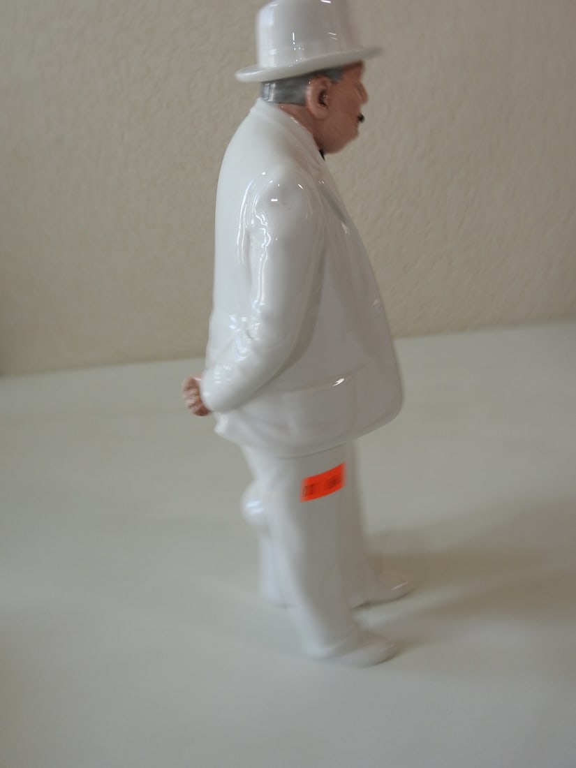 Vintage Porcelain Man in White Suit Figurine - 5