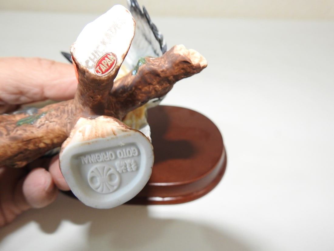 Goto Original Japanese Porcelain Bird Figurine - 6