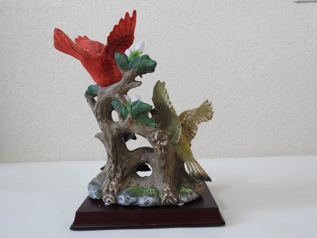 Westminster Collection Ceramic Cardinals Figurine - 3