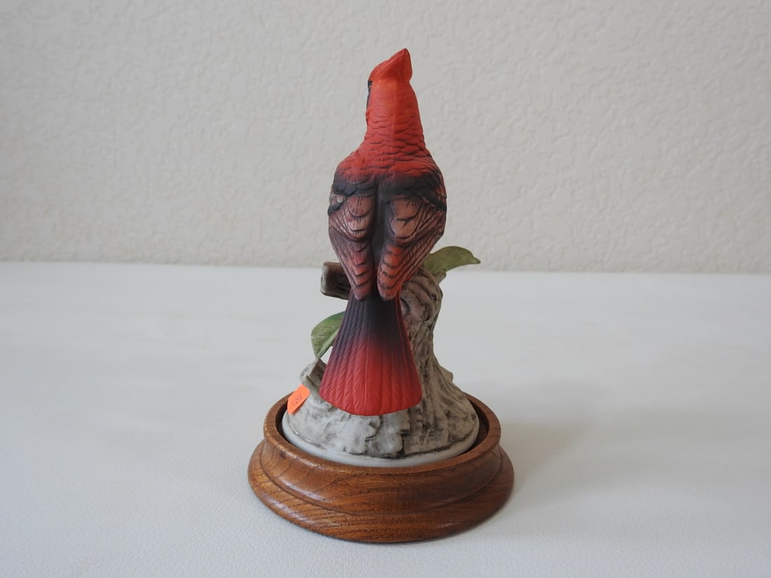 Andrea by Sadek Cardinal Porcelain Figurine #8627 - 4