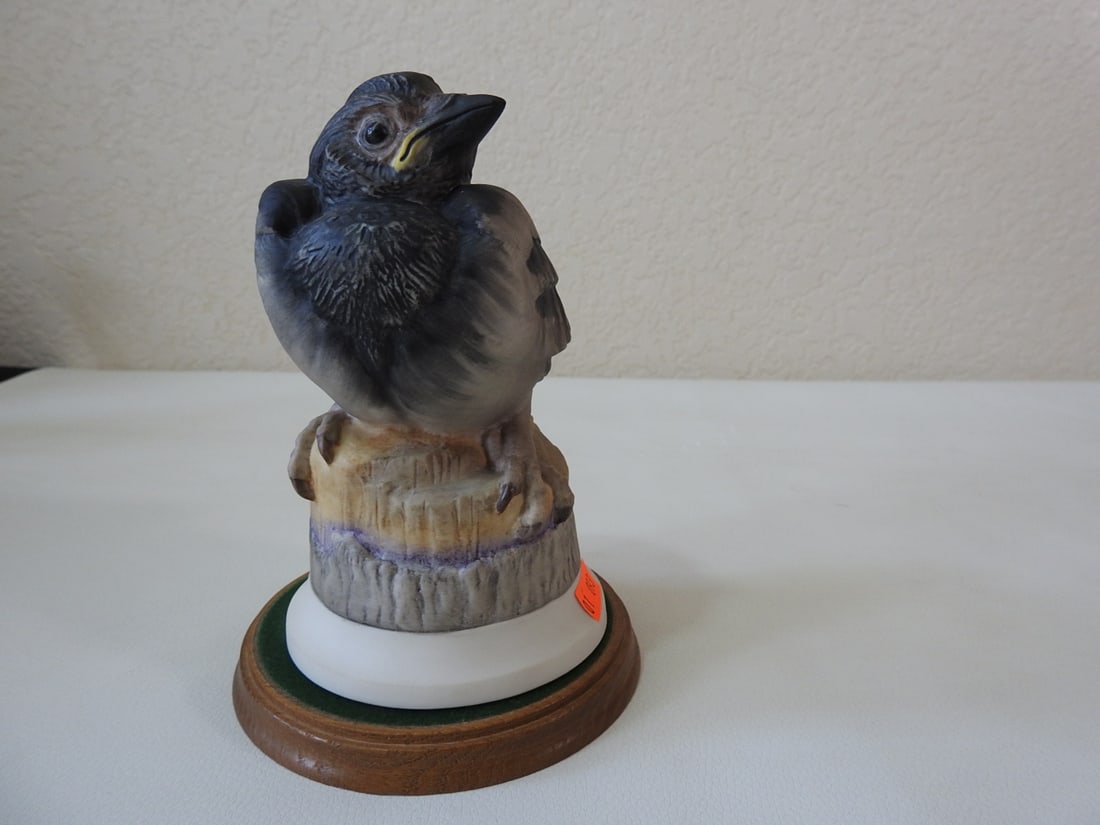 Boehm Porcelain Bird Figurine - 2