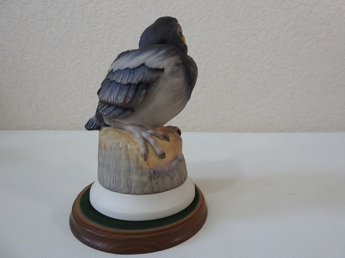 Boehm Porcelain Bird Figurine - 3