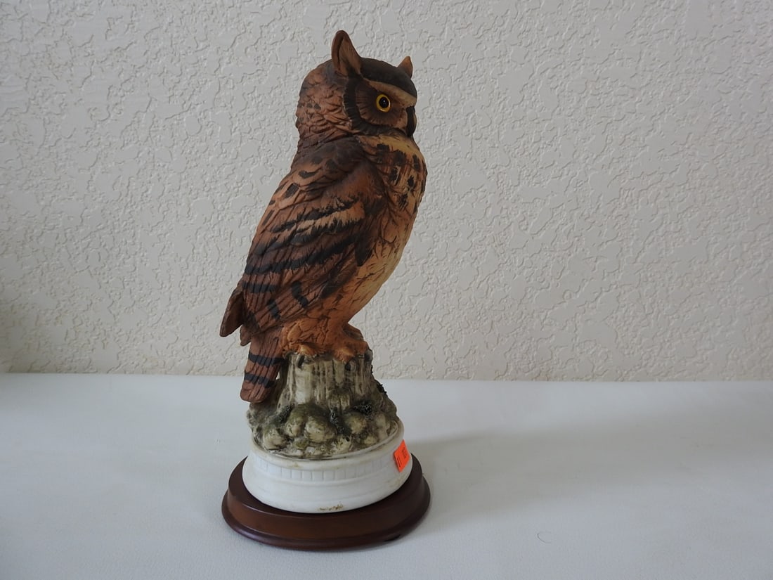Napcoware Japan Great Horned Owl Porcelain Figurine #C-7255 - 2