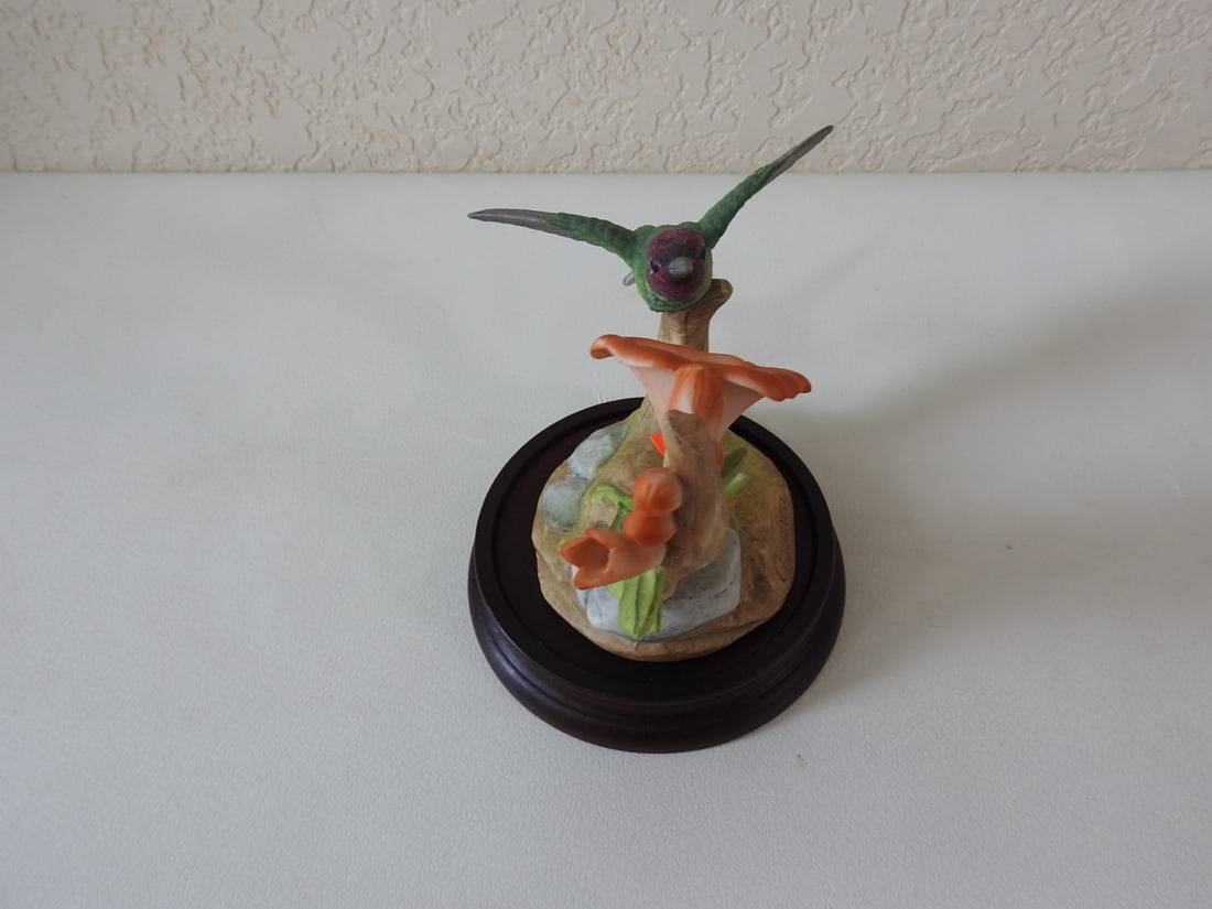 Andrea by Sadek Anna's Hummingbirds Porcelain Figurine #7683 - 4