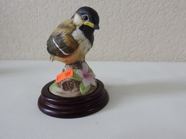 Andrea by Sadek Chickadee Porcelain Figurine #6350