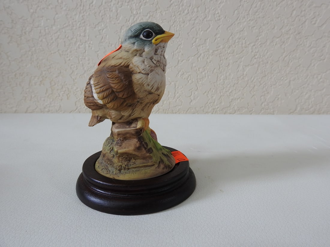 Andrea by Sadek Goldfinch Porcelain Figurine #6350 - 2