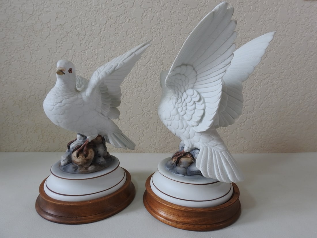 Andrea by Sadek White Dove Porcelain Figurines Set of 2 - 2
