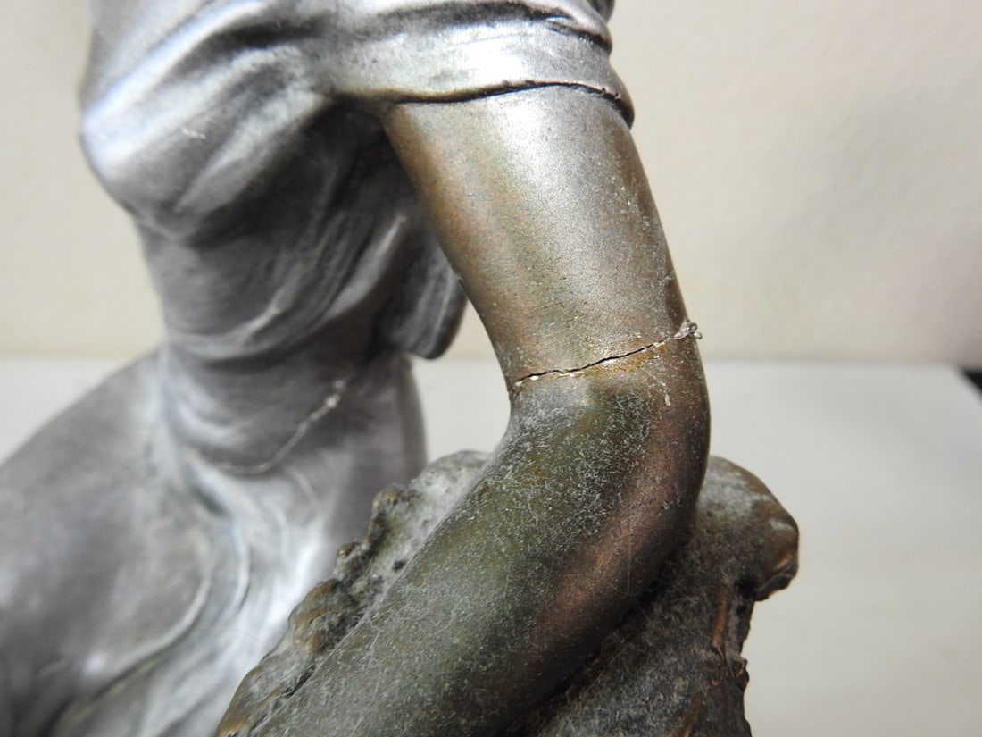 Austin Sculpture 1980 Gilt Plaster Girl Statue - 3