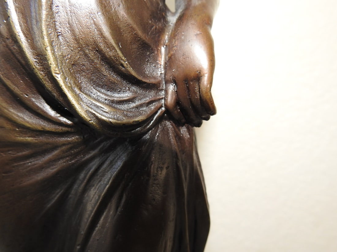Art Nouveau Bronze Young Lady Statue - 3