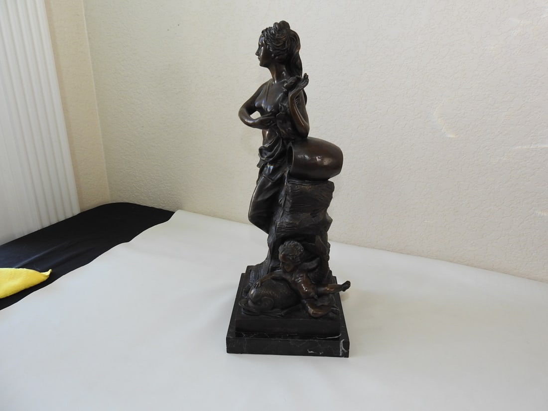 Bronze Venus and Cupid Statue on Marble Base - 2