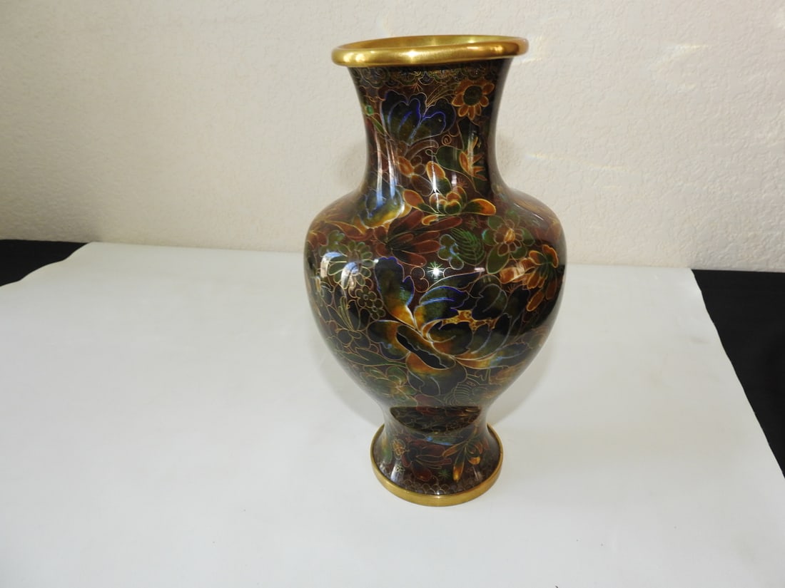 Vintage Chinese Cloisonne Vase with Lid - 2