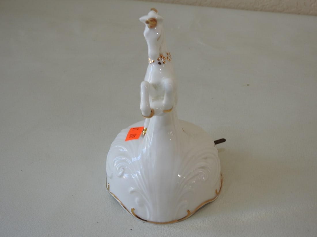 Vintage Enesco “Fascination?? Porcelain Unicorn Music Box - 5