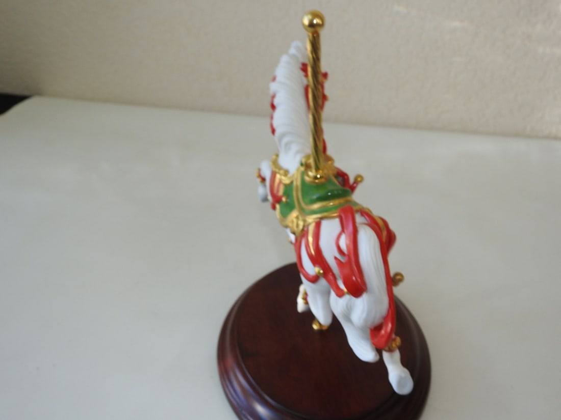 Franklin Mint “Scarlet Ribbons?? Christmas Carousel Horse - 2