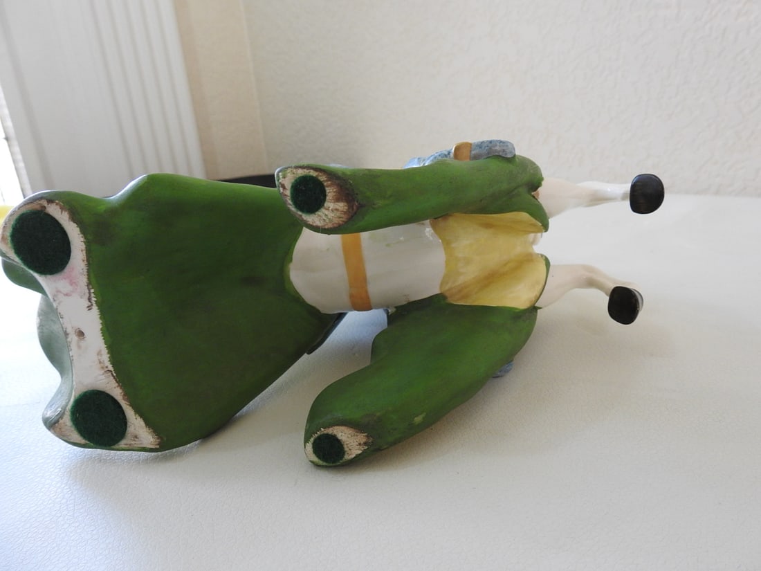 Vintage Porcelain Jousting Rider with Lance - 6