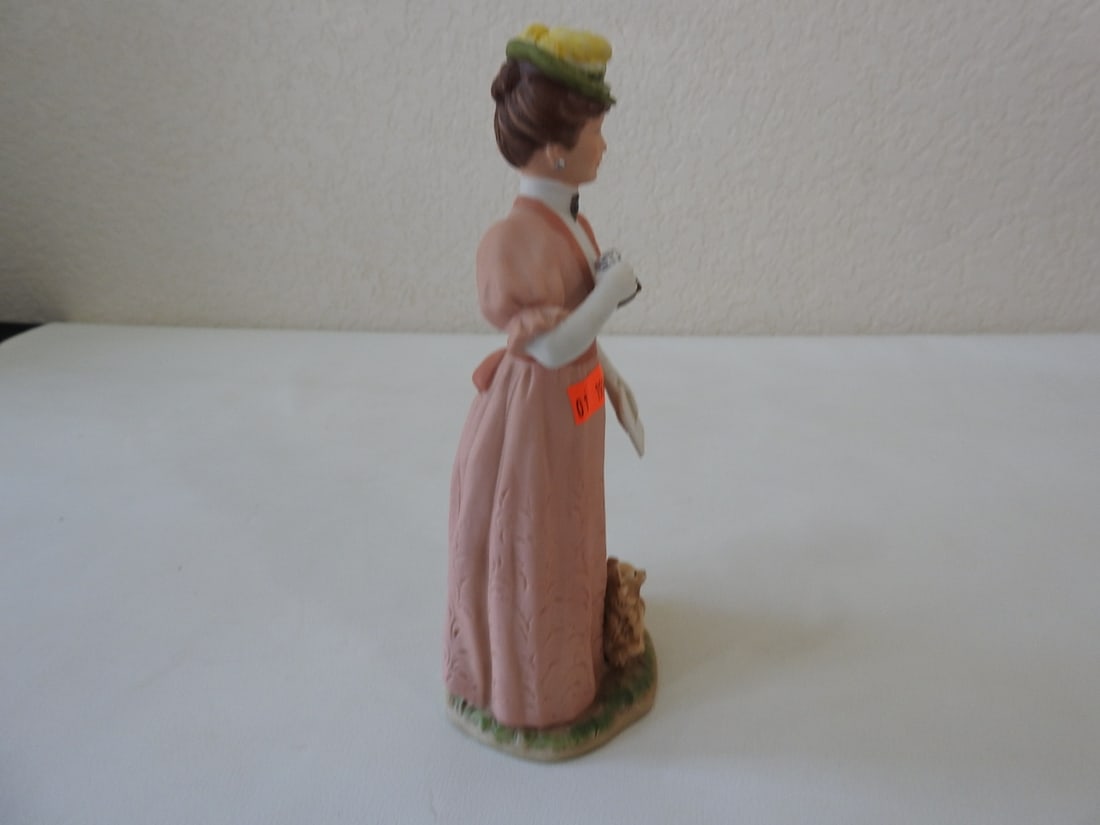 Homeco Victorian Lady Porcelain Figurine #1403 - 3