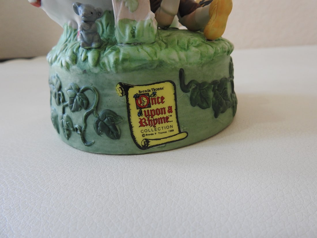 Brenda Thomas “Jack and Jill?? Porcelain Music Box - 5