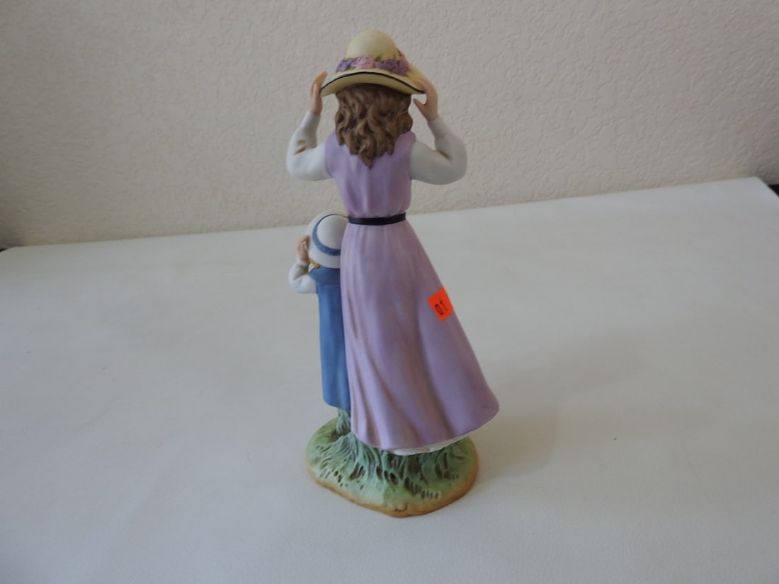 Home Interiors “Summer Days?? Mother and Daughter Figurine - 2