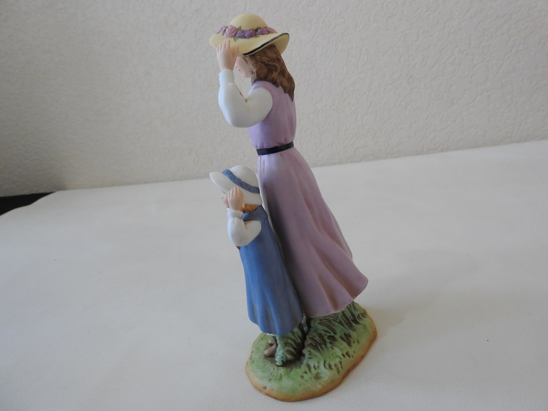 Home Interiors “Summer Days?? Mother and Daughter Figurine - 3