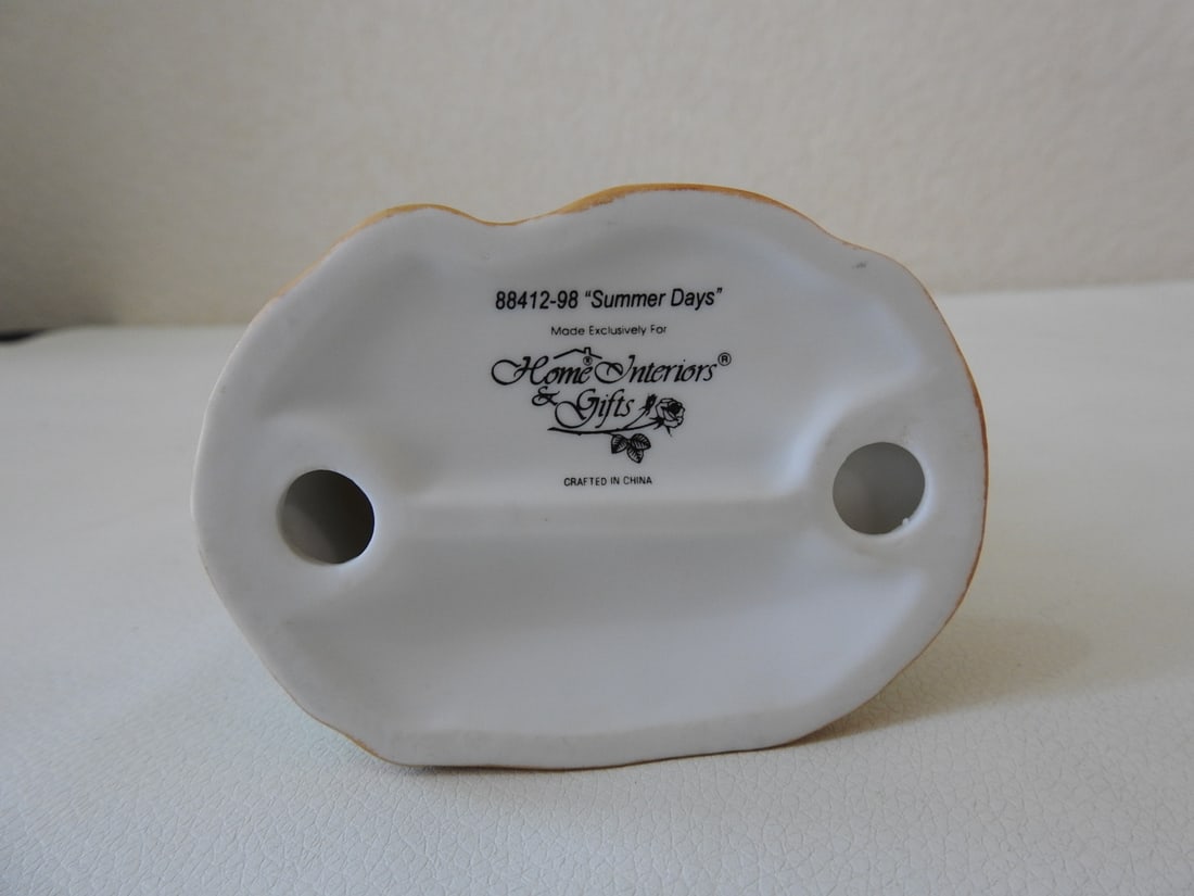 Home Interiors “Summer Days?? Mother and Daughter Figurine - 4