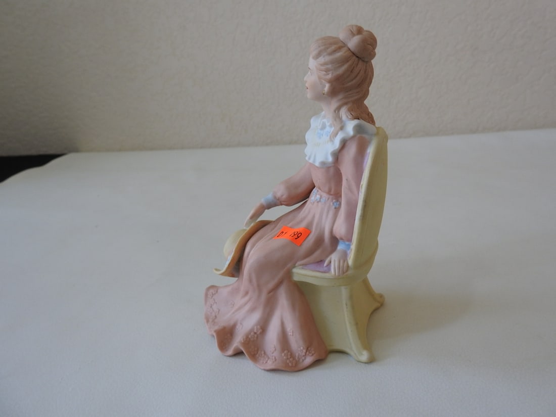 Homeco Victorian Seated Lady Porcelain Figurine #1439 - 2