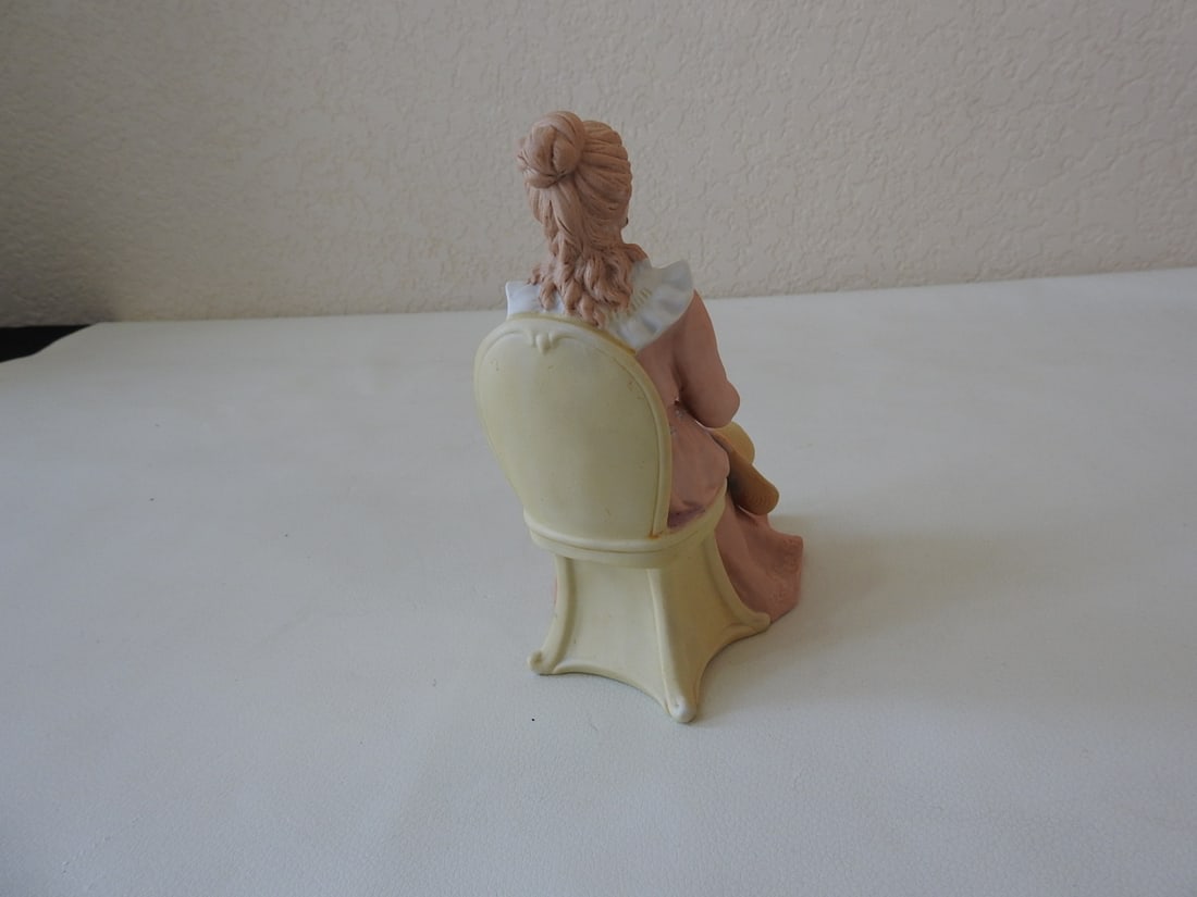 Homeco Victorian Seated Lady Porcelain Figurine #1439 - 3