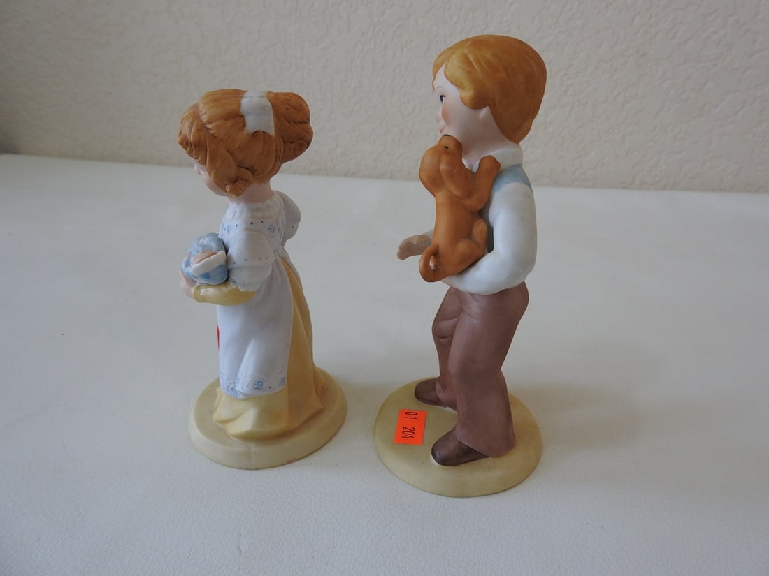 Avon Victorian Brother and Sister Porcelain Figurines - 3