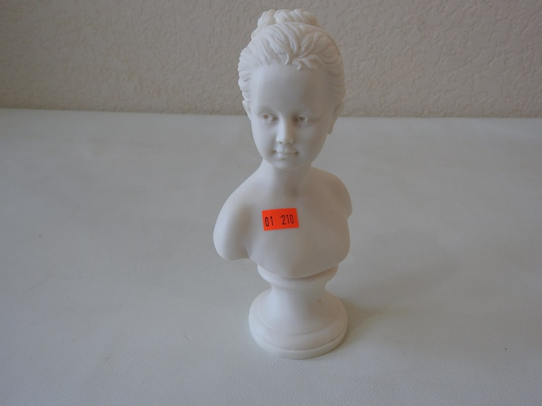 Louise Brongniart Resin Head Bust: Vintage resin head bust depicting Louise Brongniart. Approx. 8 x 4.25 x 3.25 in.