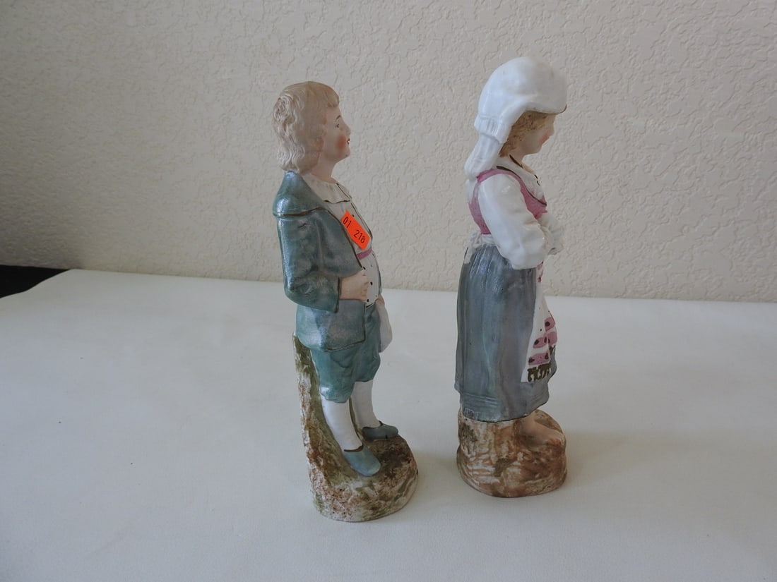 Vintage Porcelain Victorian Peasant Couple - 2