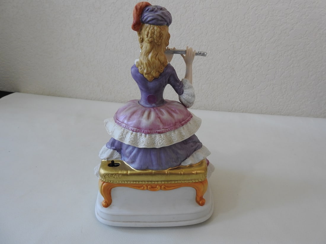 Vintage French Aristocrat Flute Player Music Box - 2