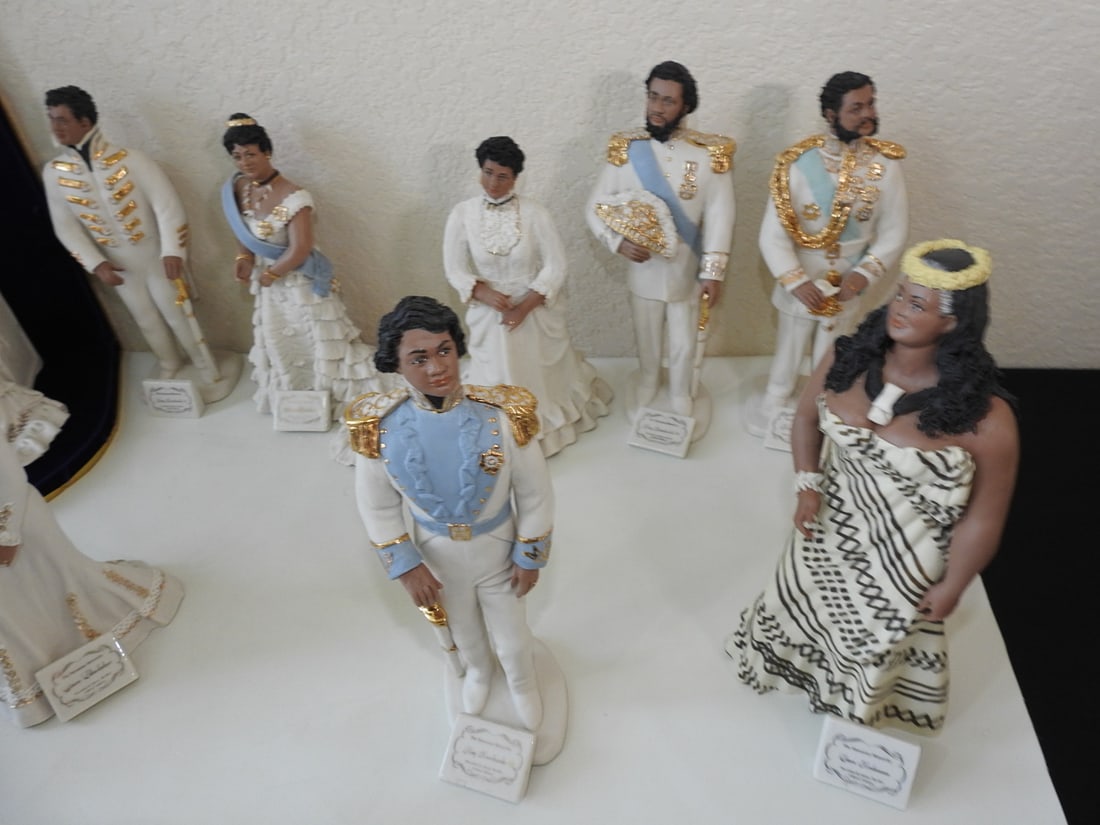 Hawaiian Monarchy Collection by Julene Halverson Meckler - 5