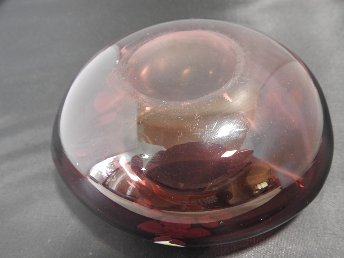 Vintage Amethyst Glass Rose Bowl - 3