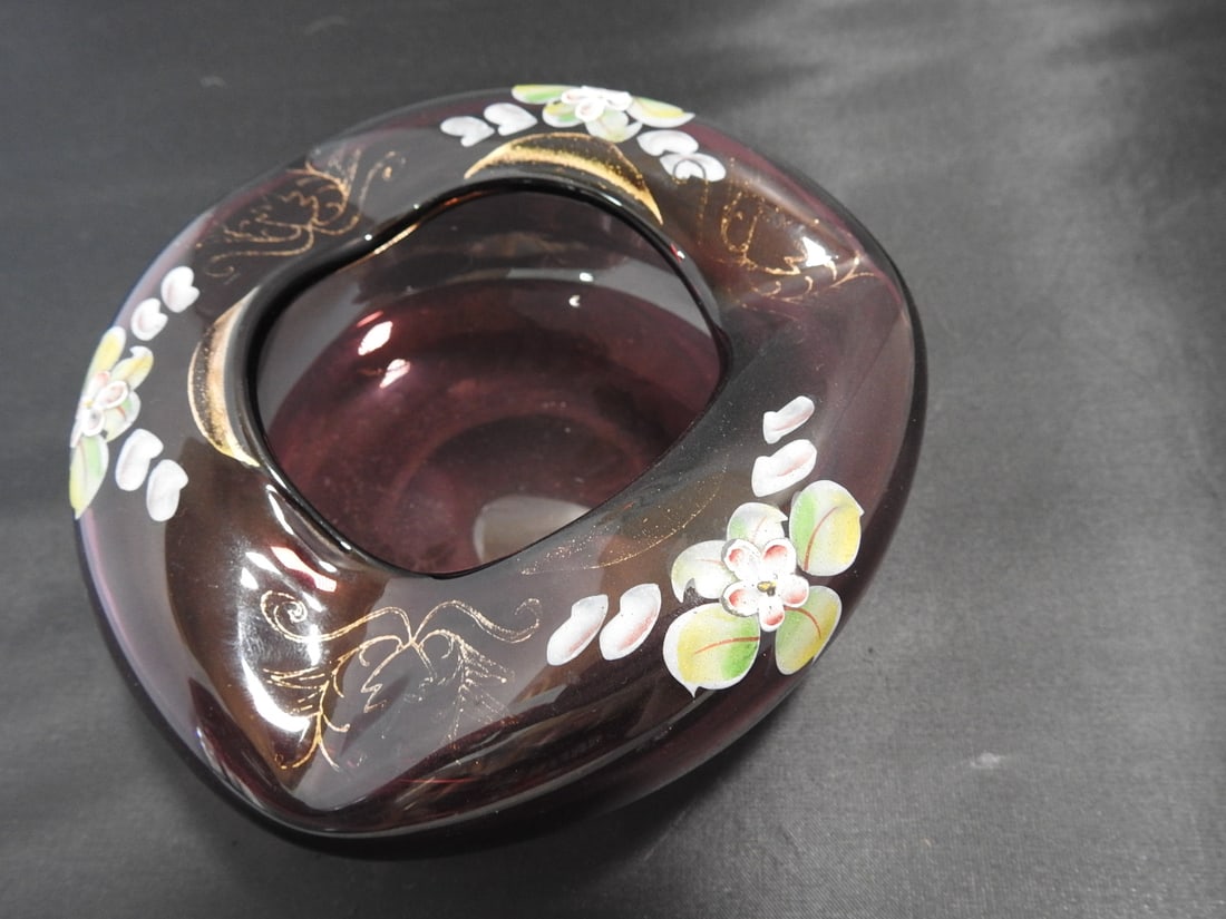 Vintage Amethyst Glass Rose Bowl - 5