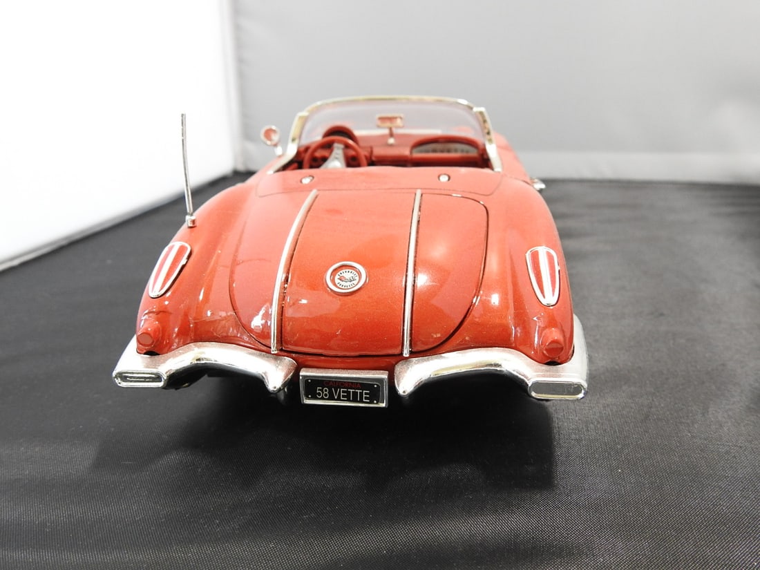 1958 Corvette 1:18 Scale Die-Cast Toy Car - 3
