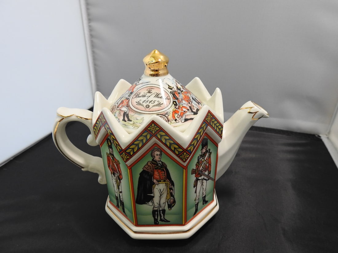 Sadler Duke of Wellington Commemorative Porcelain Teapot: Commemorative porcelain teapot honoring the Duke of Wellington by Sadler Company. Approx. 6.5 x 7.5 x 4.5 in.