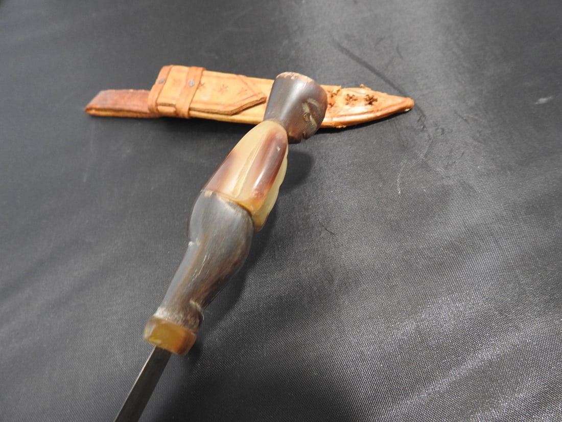 Guatemalan Handmade Knife with Horn Figural Handle - 10