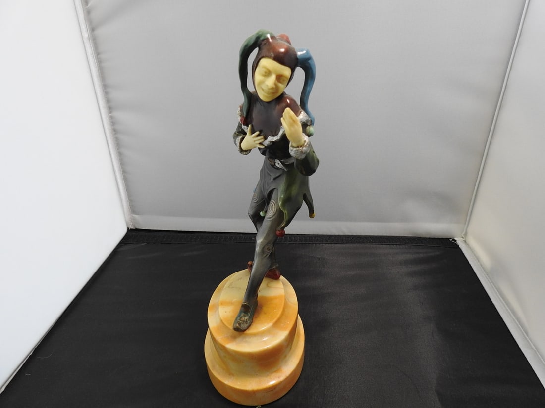Royal Doulton The Jester HN2016 Figure on Marble Base - 5