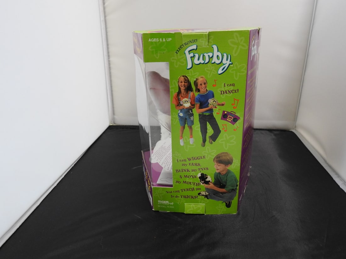 1998 Original Furby Snowball Model 70-800 in Box - 5