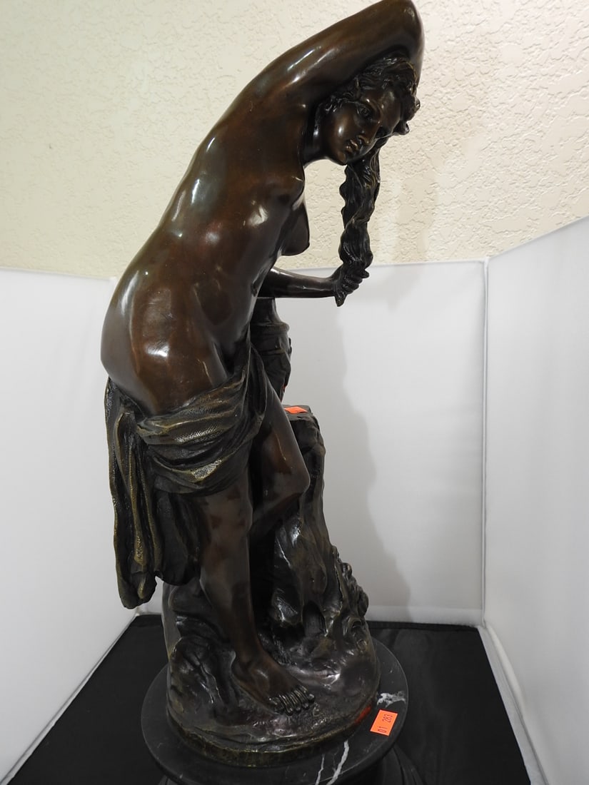 Bronze Bathing Woman Statue - 9
