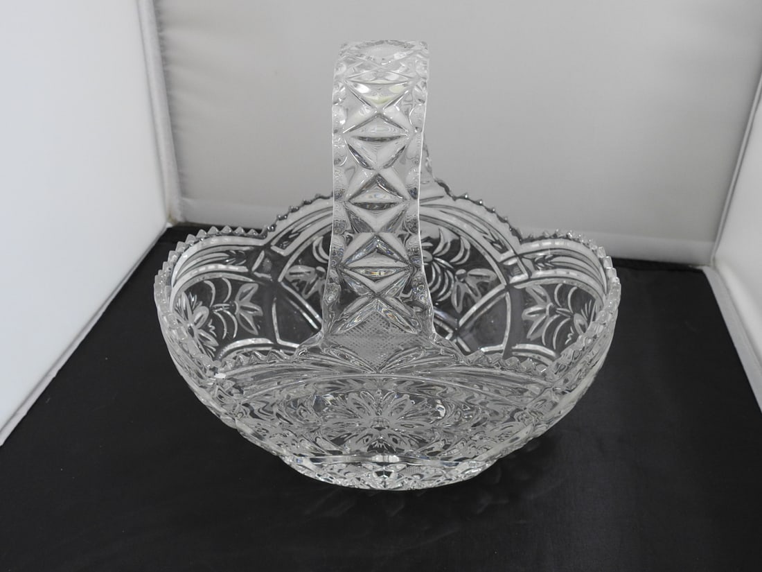 Lead Cut Crystal Basket Candy Dish: Lead Cut Crystal Basket Candy Dish. Hand Cut Crystal - With Signs of Well Repair see photos Approx. 8 x 9 x 6 in.